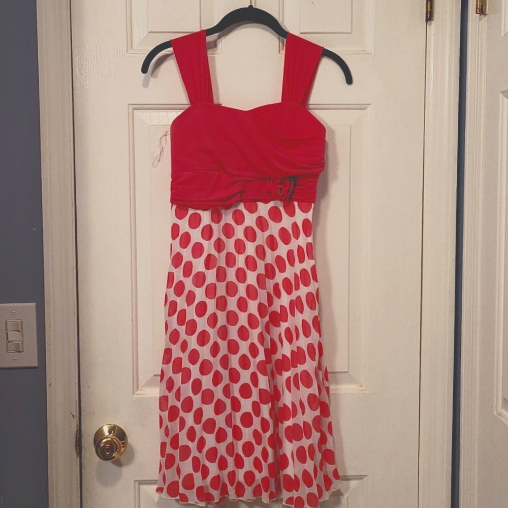 Pleated pink polkadot  dress by Speechless size 16